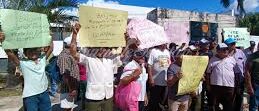 Ejidatarios de Izamal piden justicia ante el Tribunal Agrario Protestan ante el Tribunal Agrario para qu el comisario ejidal deje su cargo